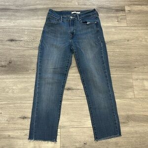 Levi's Mid Rise Skinny Stretch Jeans Crop Length Medium Wash-Blue-Women Size 6